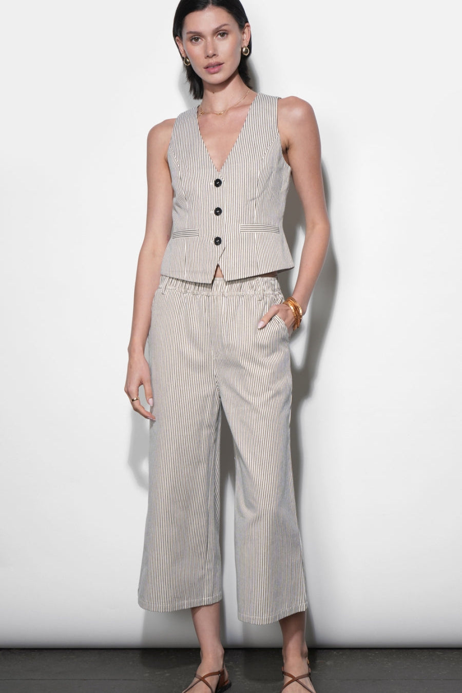 Alice_Canvas_Stripe_Wide_Leg_Culottes_G265P6578.jpg