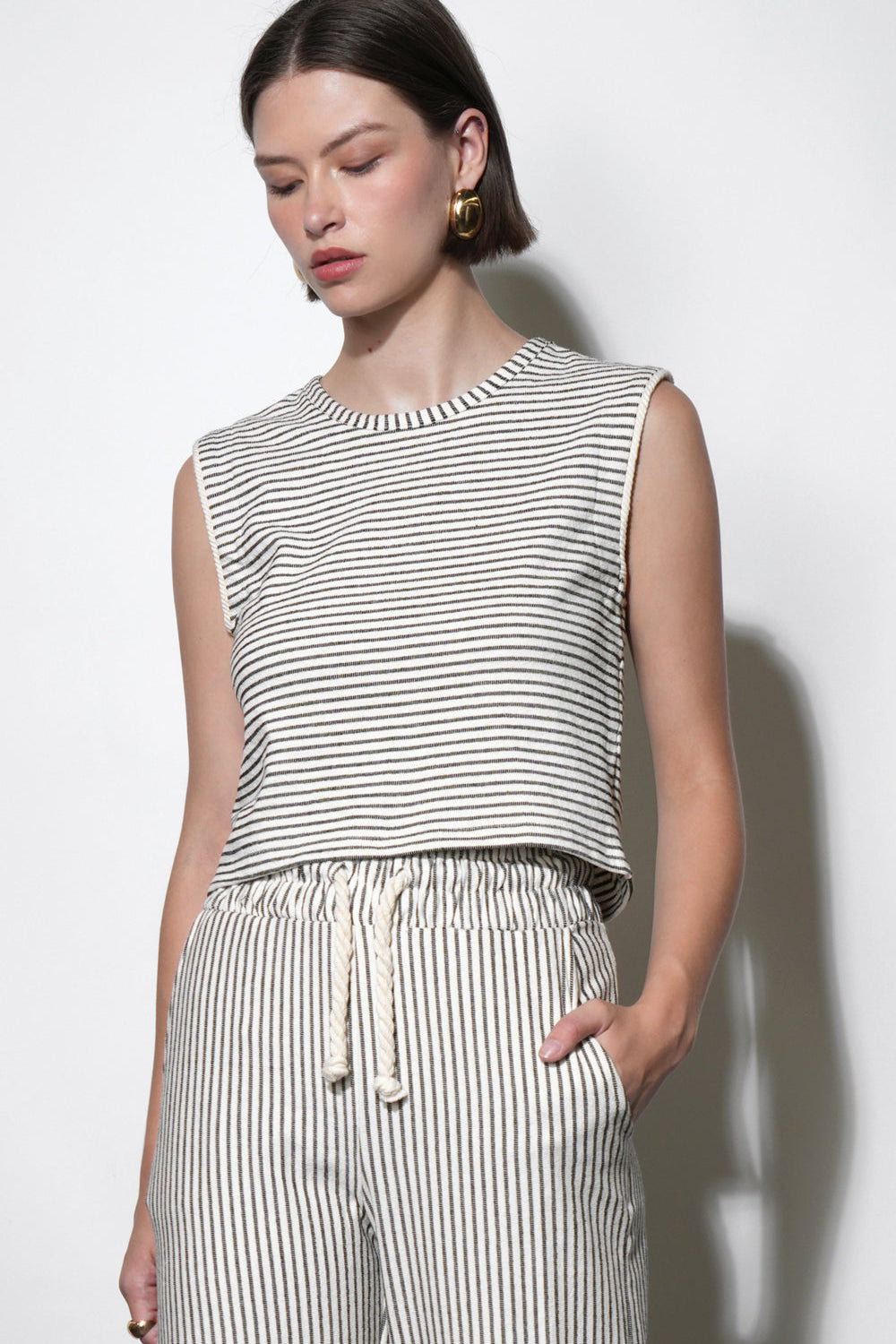 Daphne_Sleeveless_Knit_Shell_Top_G262T7465.jpg