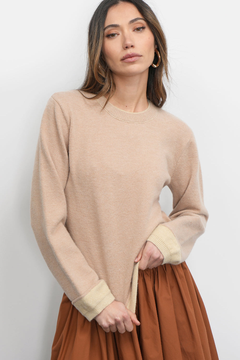 Dessi_Cozy_Pull_Over_Two_Toned_Sweater_G257WT6114.jpg
