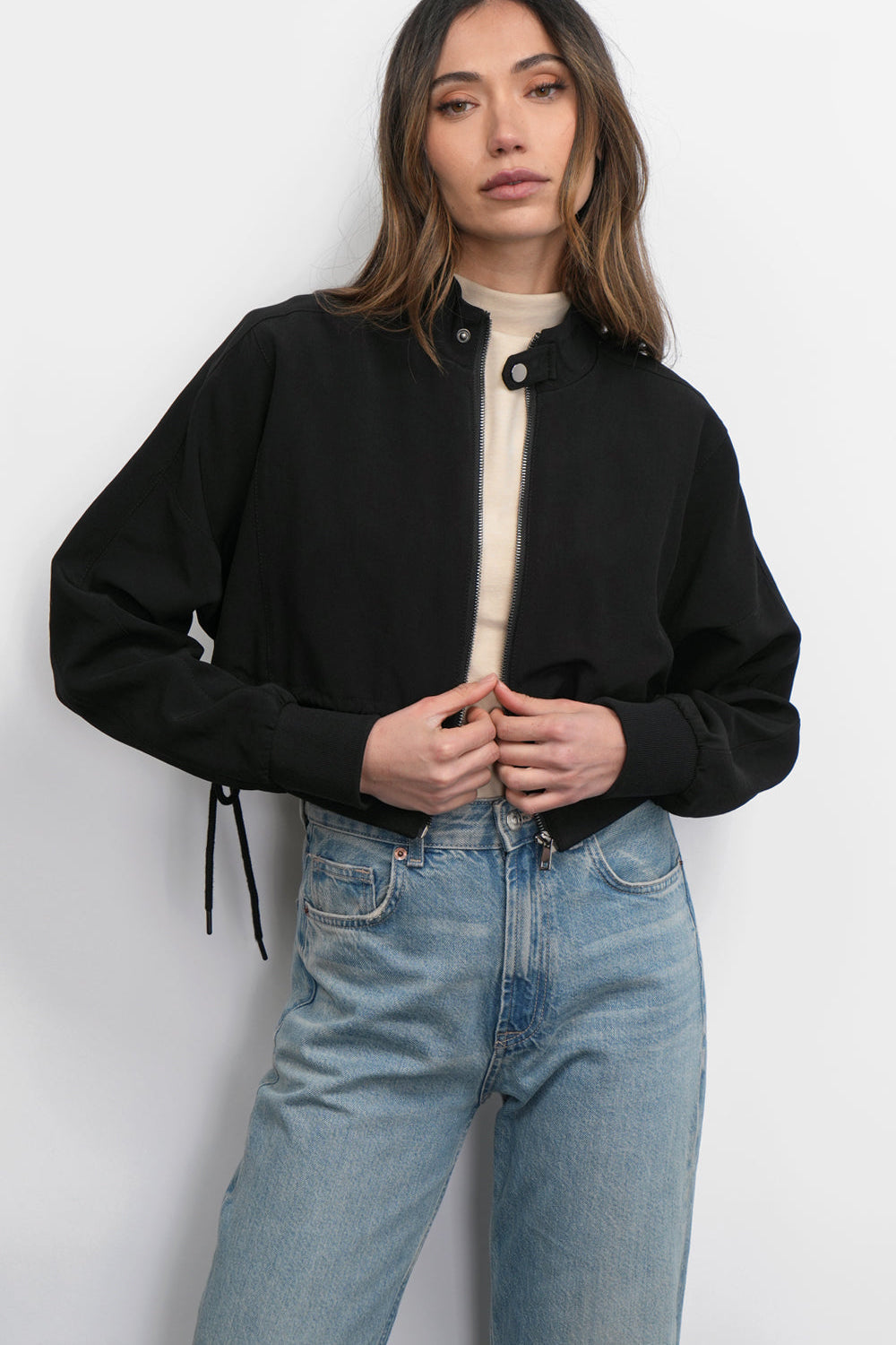 Farla_Bomber_Jacket_G247J1748.jpg