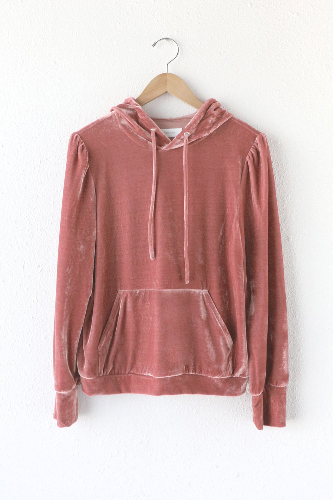 G109T6433LauraVelvetCozyHoodedSweatshirt_2e5322cd-b80a-46c6-9d5c-41bd4a187816.jpg