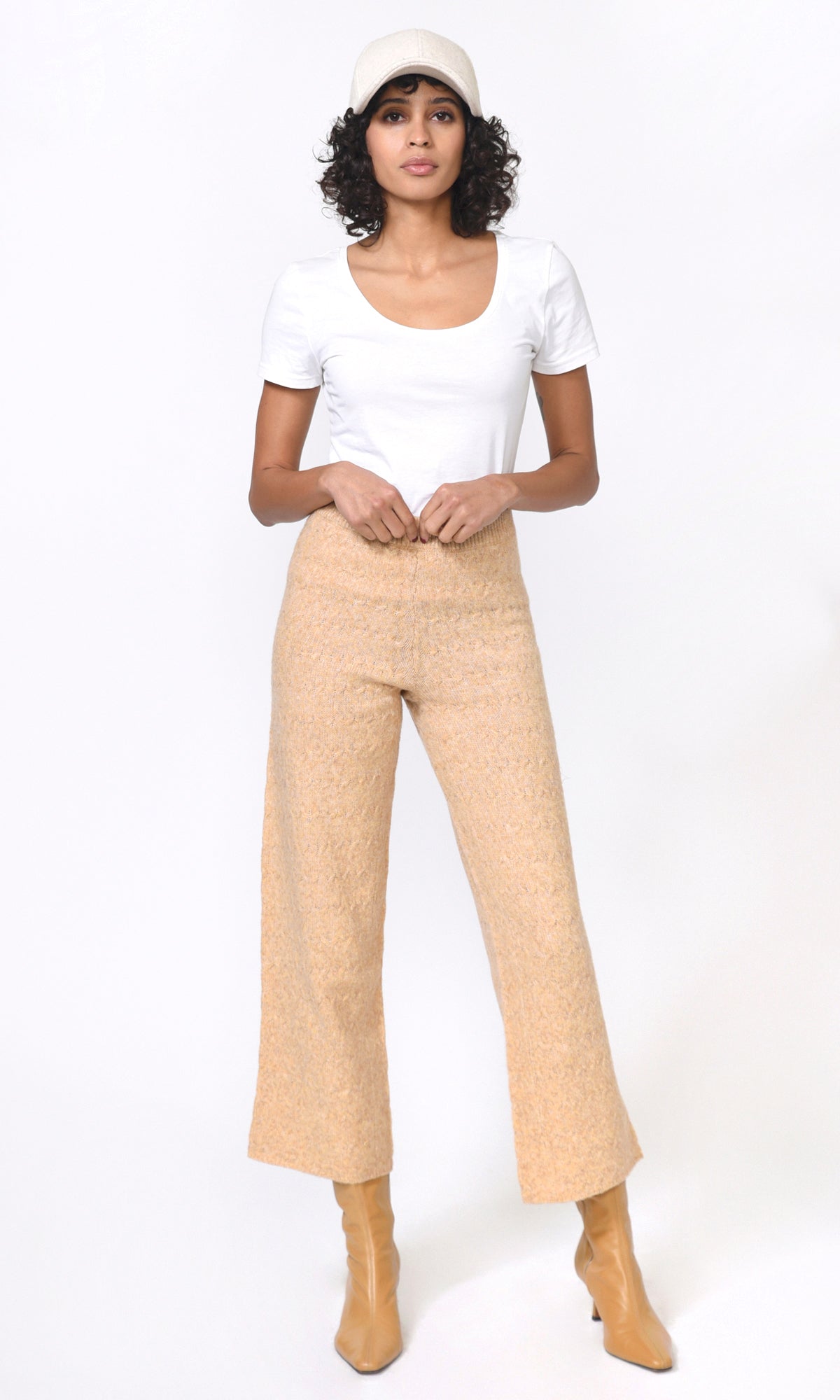 Belgium Sweater Knit Pant