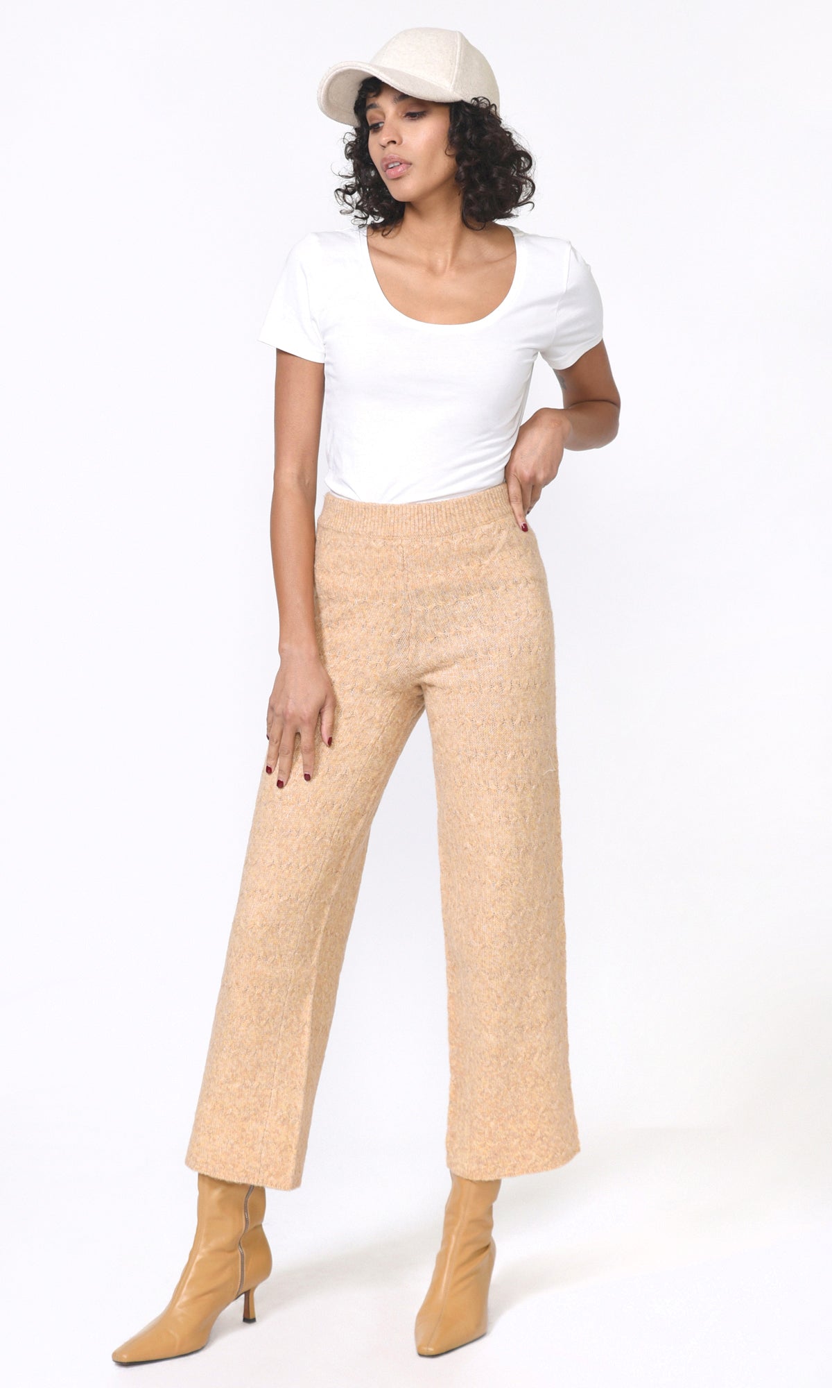 Belgium Sweater Knit Pant