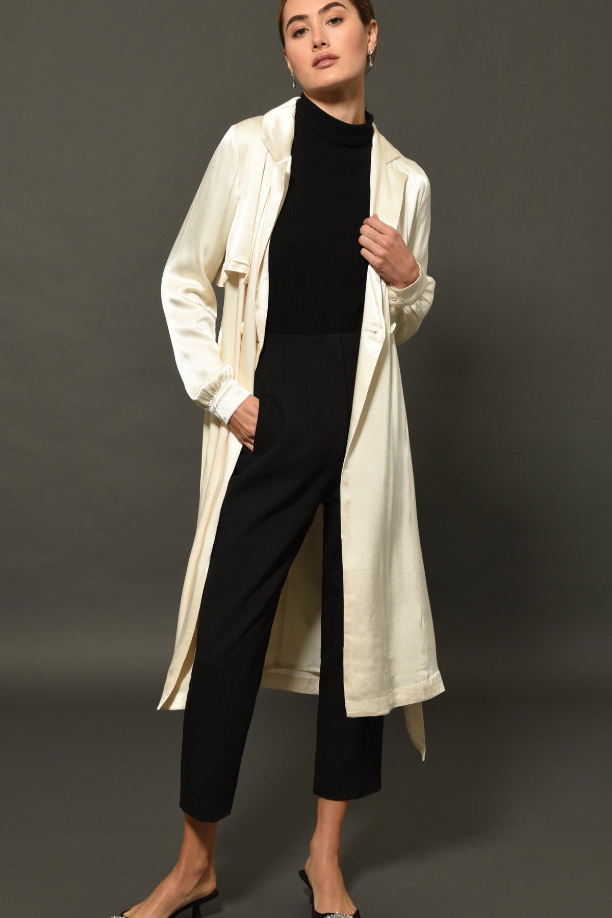 G2211J1543FelipaDrapeyTrenchCoat3.jpg