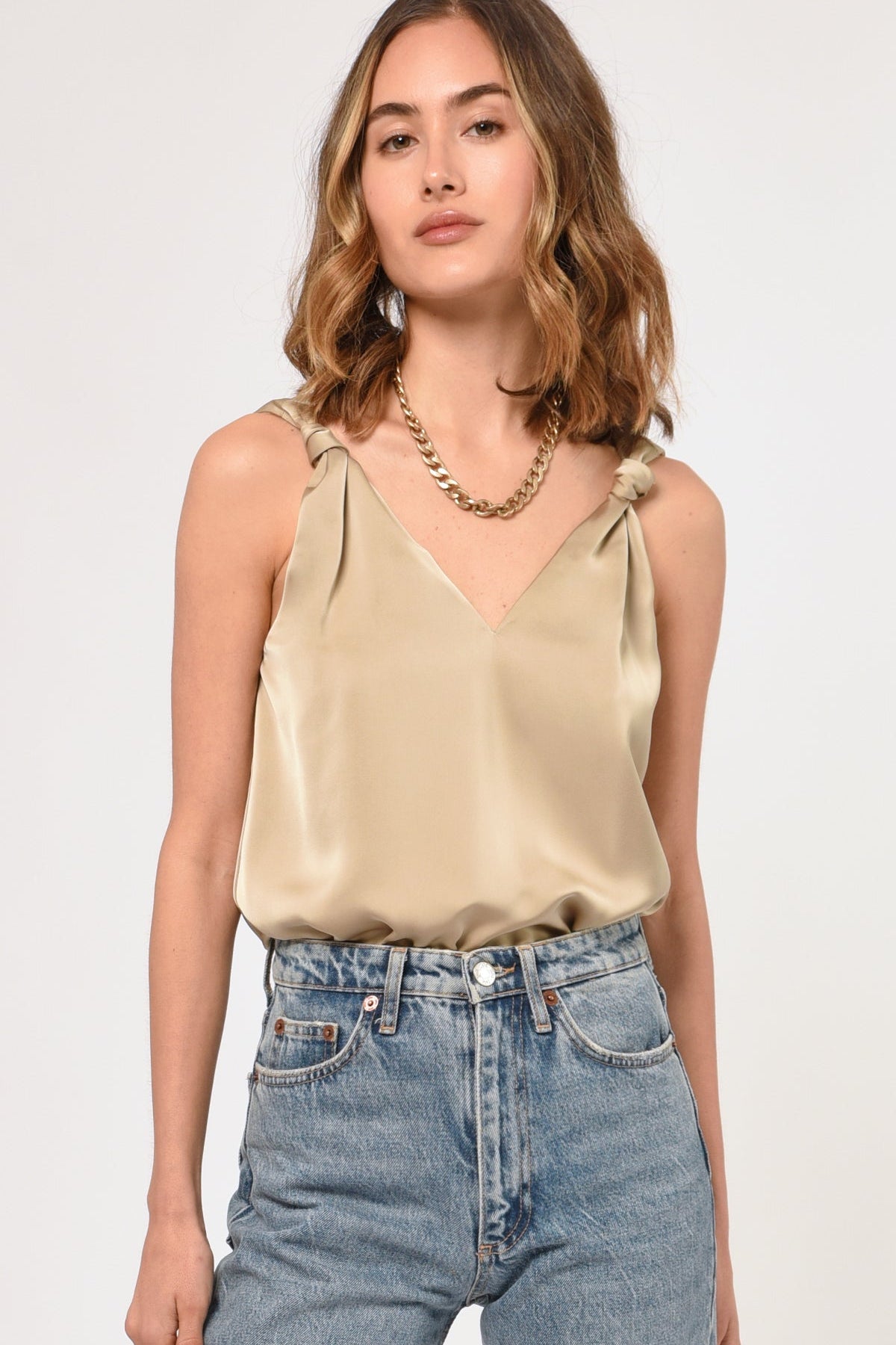 G236T6850KassiShoulderKnotSatinTop1_7ca3be88-31be-4b82-835a-3736625a5e09.jpg