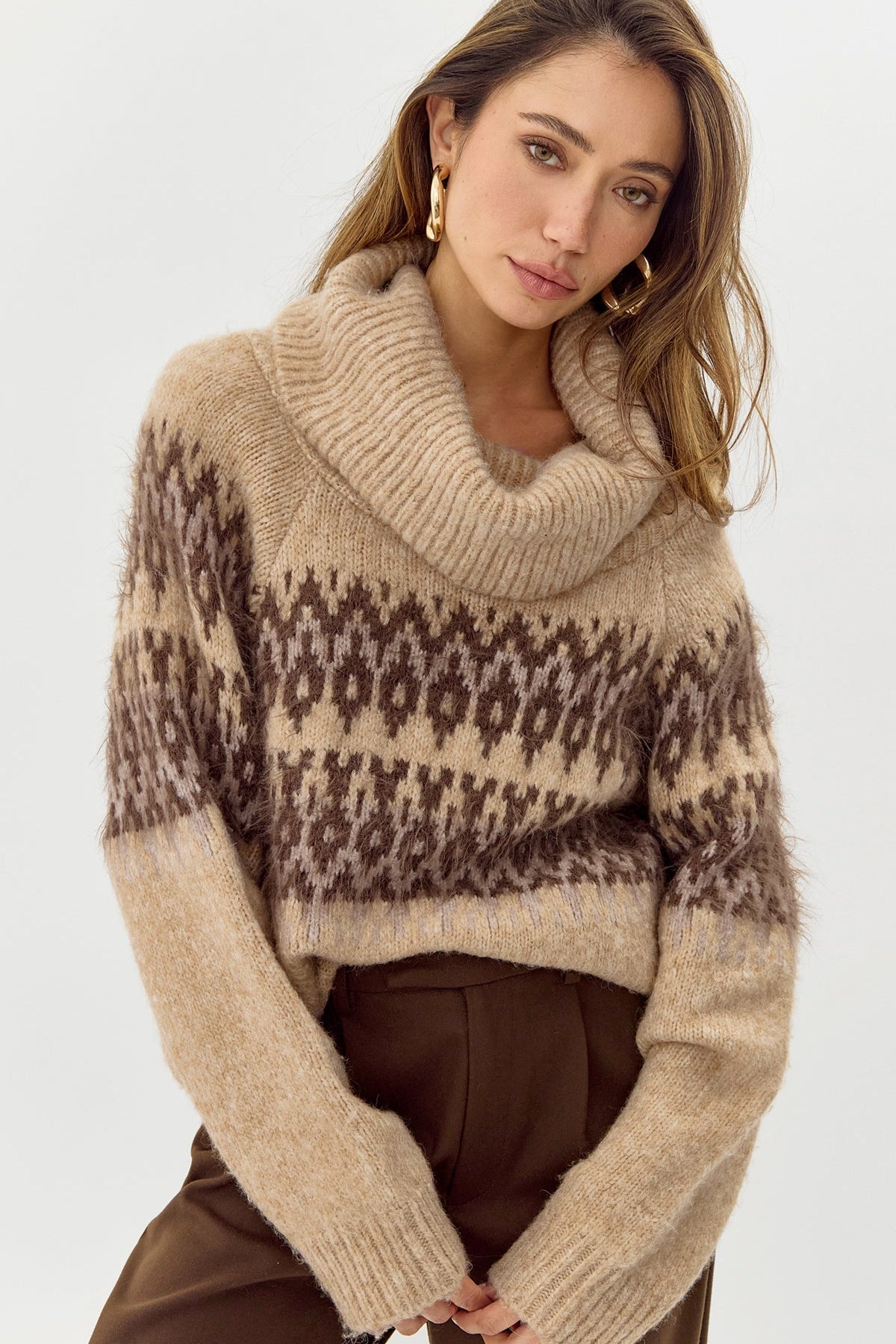 G249WT6049HarrisFunnelNeckSweater1_b3e037c8-a3e6-49fe-8fbb-09b4144a44fc.jpg