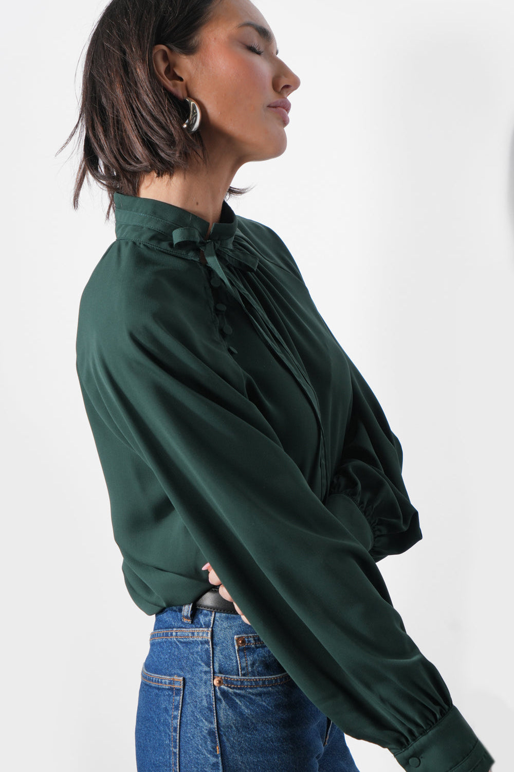 G2510T7326LivMockNeckTieBlouse5.jpg