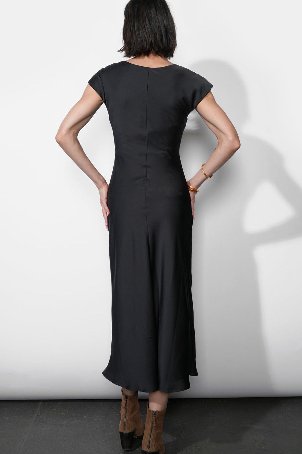 G2511D6792InezSatinMidiDress4.jpg