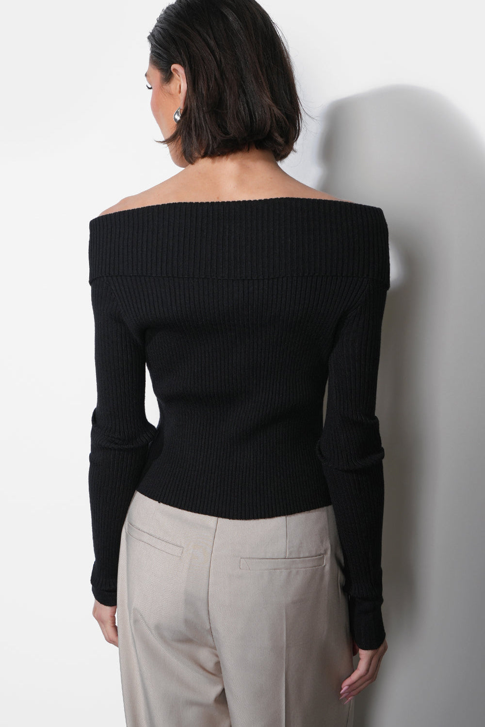 G2511WT6144LinneaSweaterTopblack4.jpg