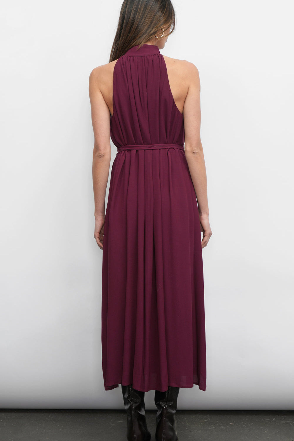 G258D6470EverleyButtonUpTieFrontMidiDress4.jpg
