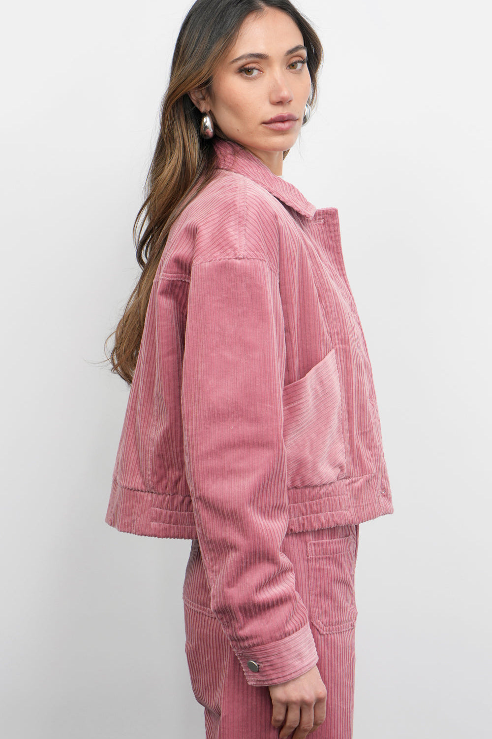 G258J1809DylanneCorduroyJacket5.jpg