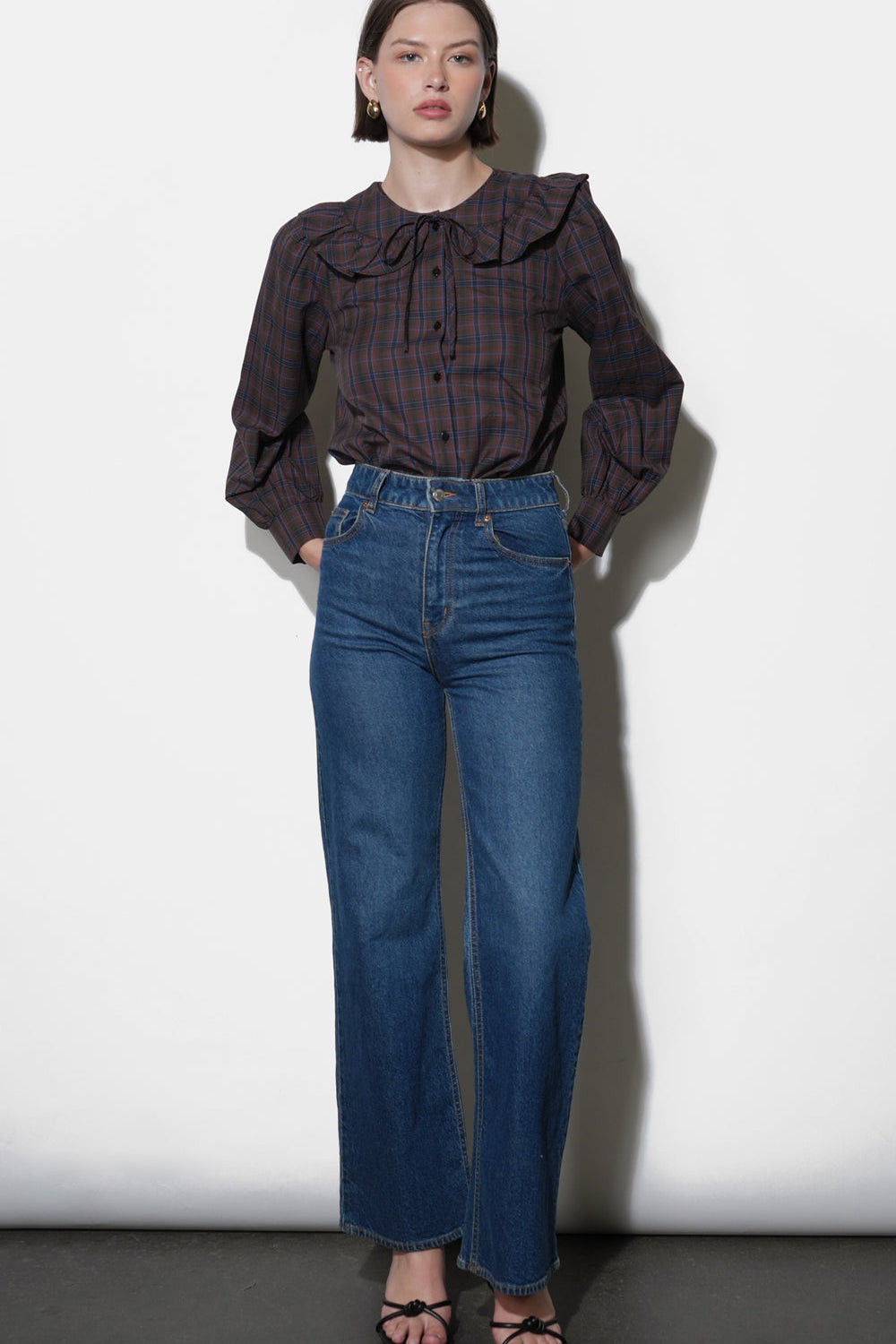 G258T7293KristaPeterPanCollarPlaidBlouse2.jpg