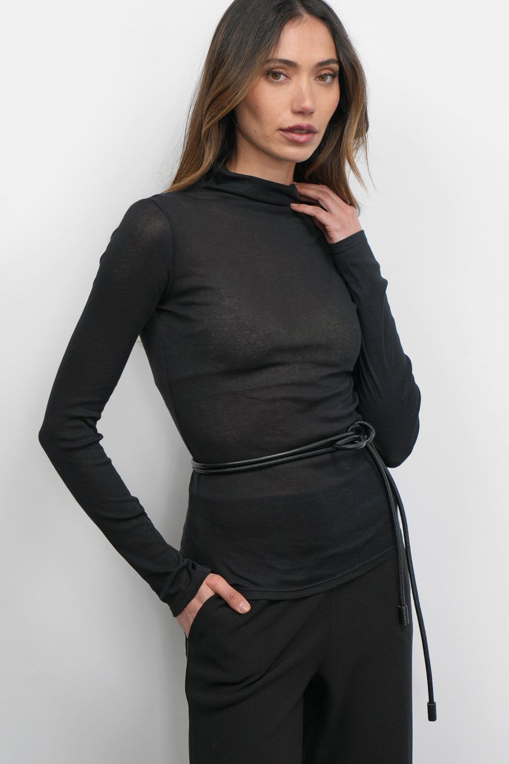 G258T7310AstraSheerKnitTop6_9488cf21-5198-4b98-b91d-269415a5a580.jpg