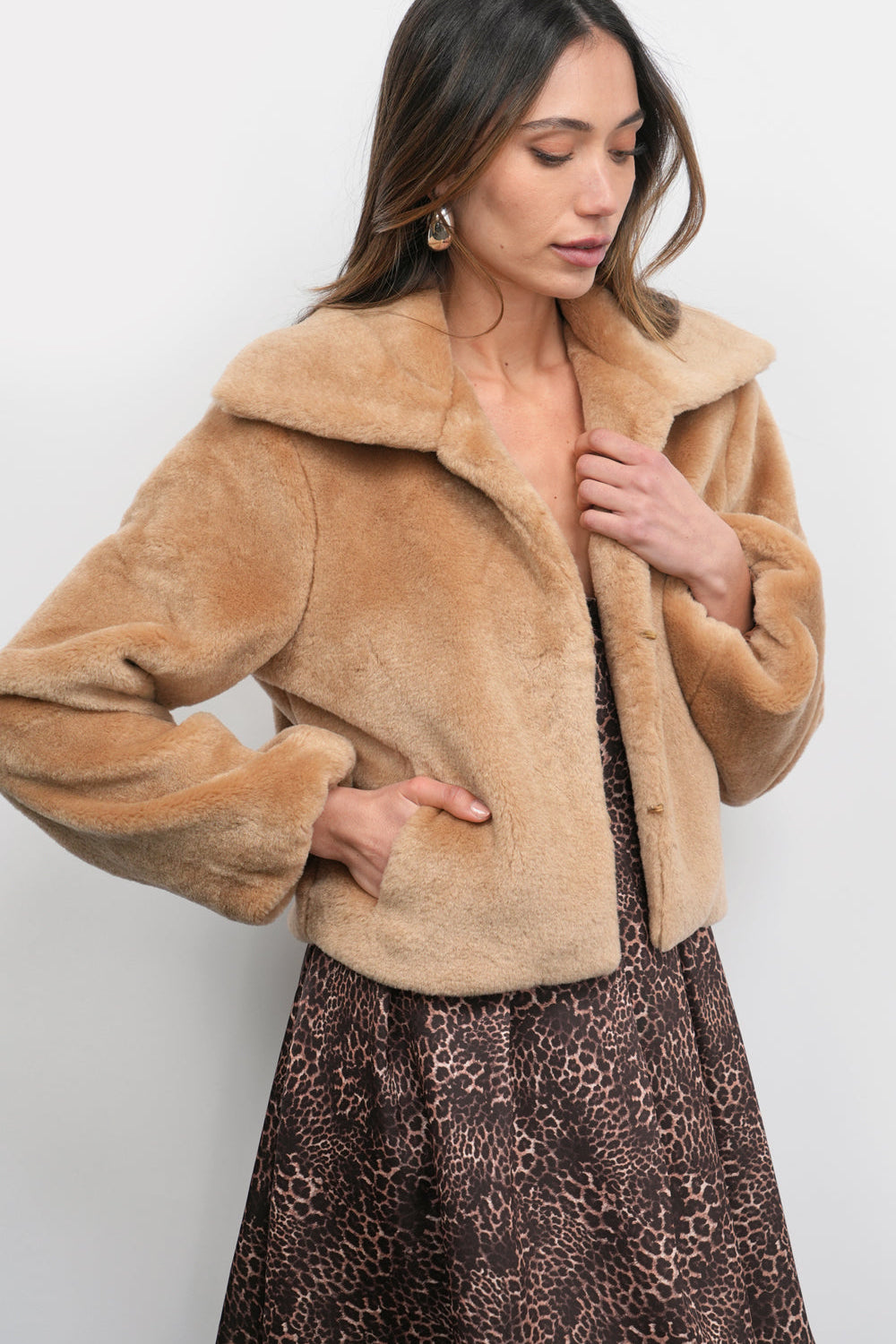 G259J1780HaileyFauxFurCoat4.jpg