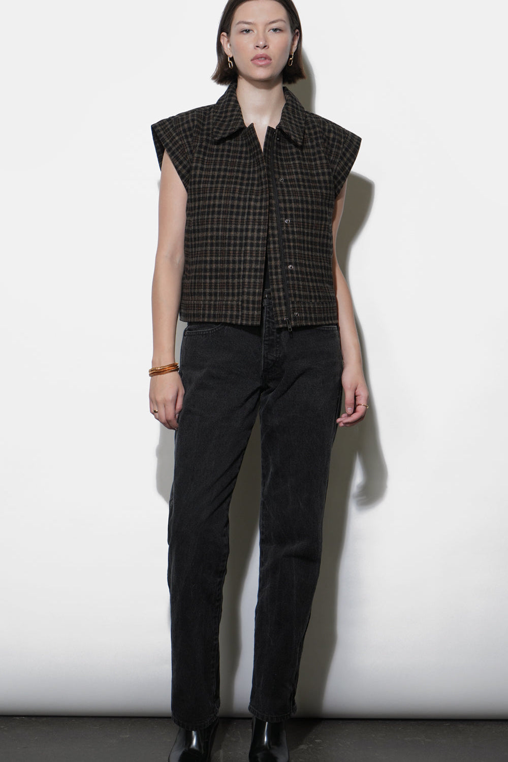 G259J1837LondynPlaidZipUpVest4.jpg
