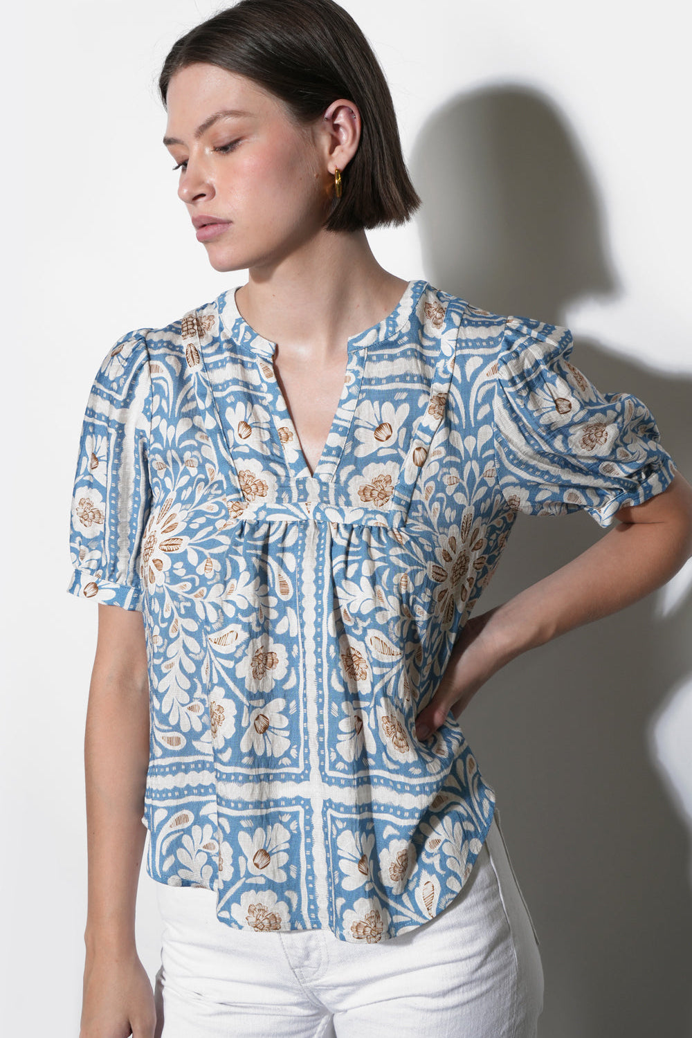G261T7413CharlotteSplitNeckElbowSleeveTop2.jpg
