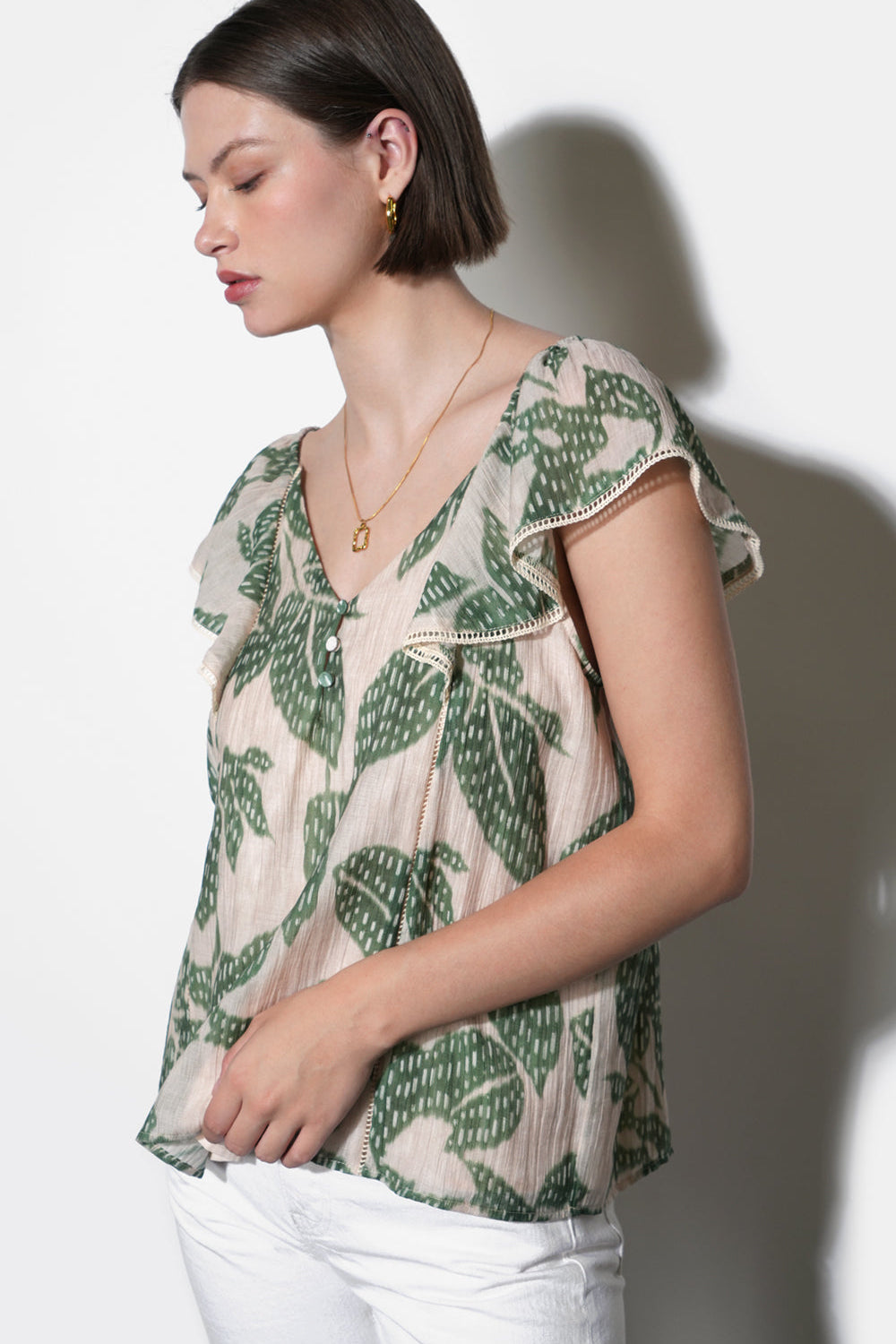 G261T7418EmmaFlutterSleeveTop2.jpg