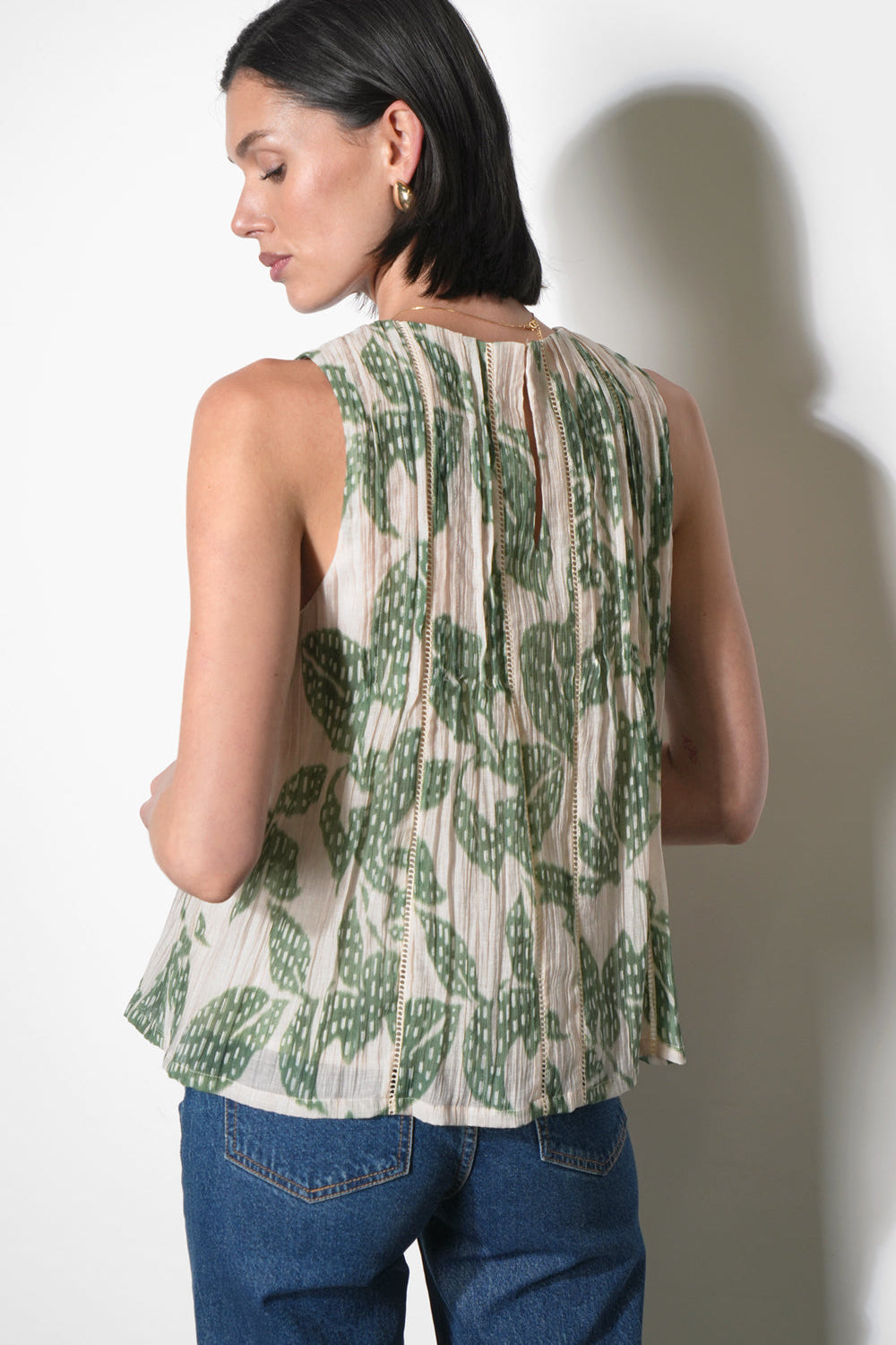 G261T7484ElaineSleevelessPintuckTop4.jpg