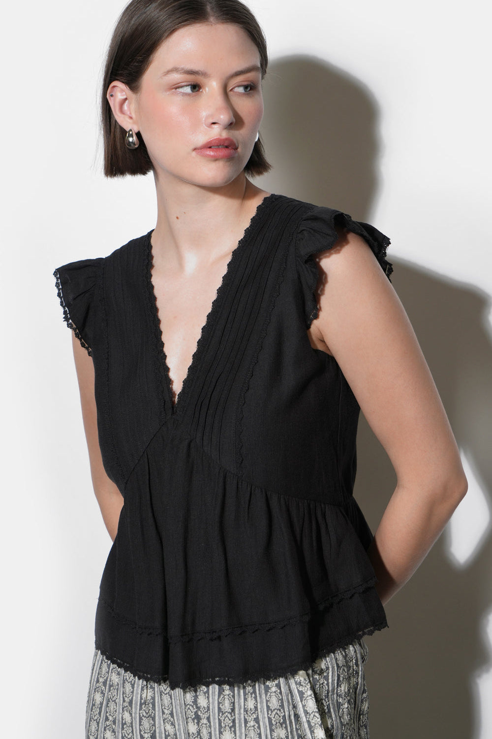 G262T7491VictoriaPintuckFlutterSleeveBlackTop4.jpg
