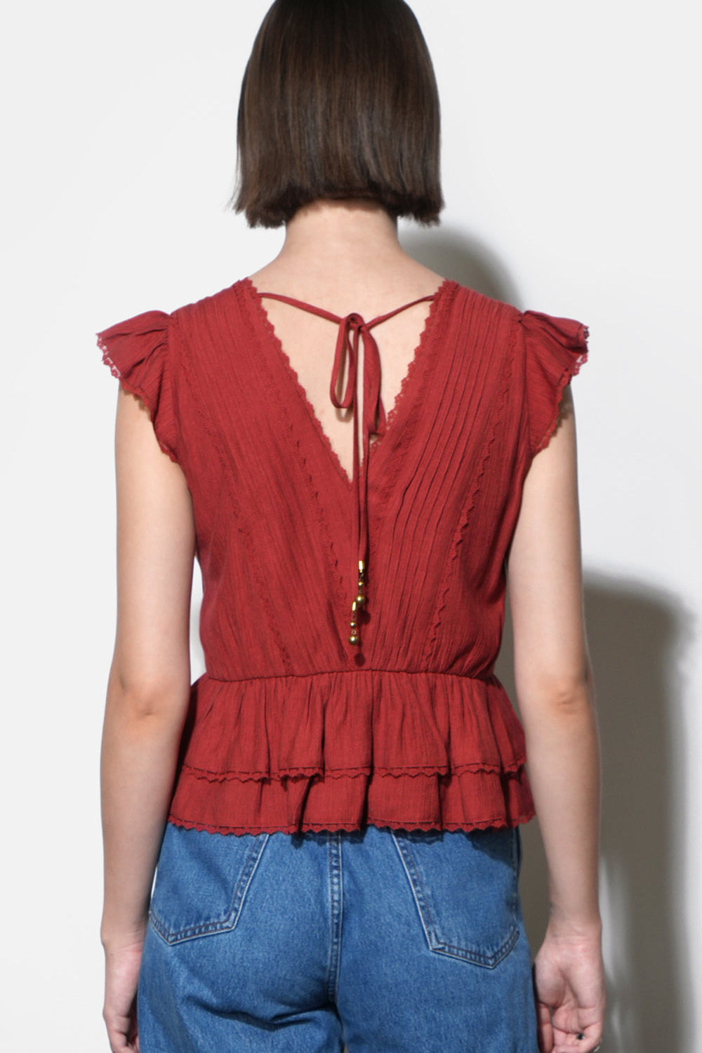 G262T7491VictoriaPintuckFlutterSleeveTop4.jpg
