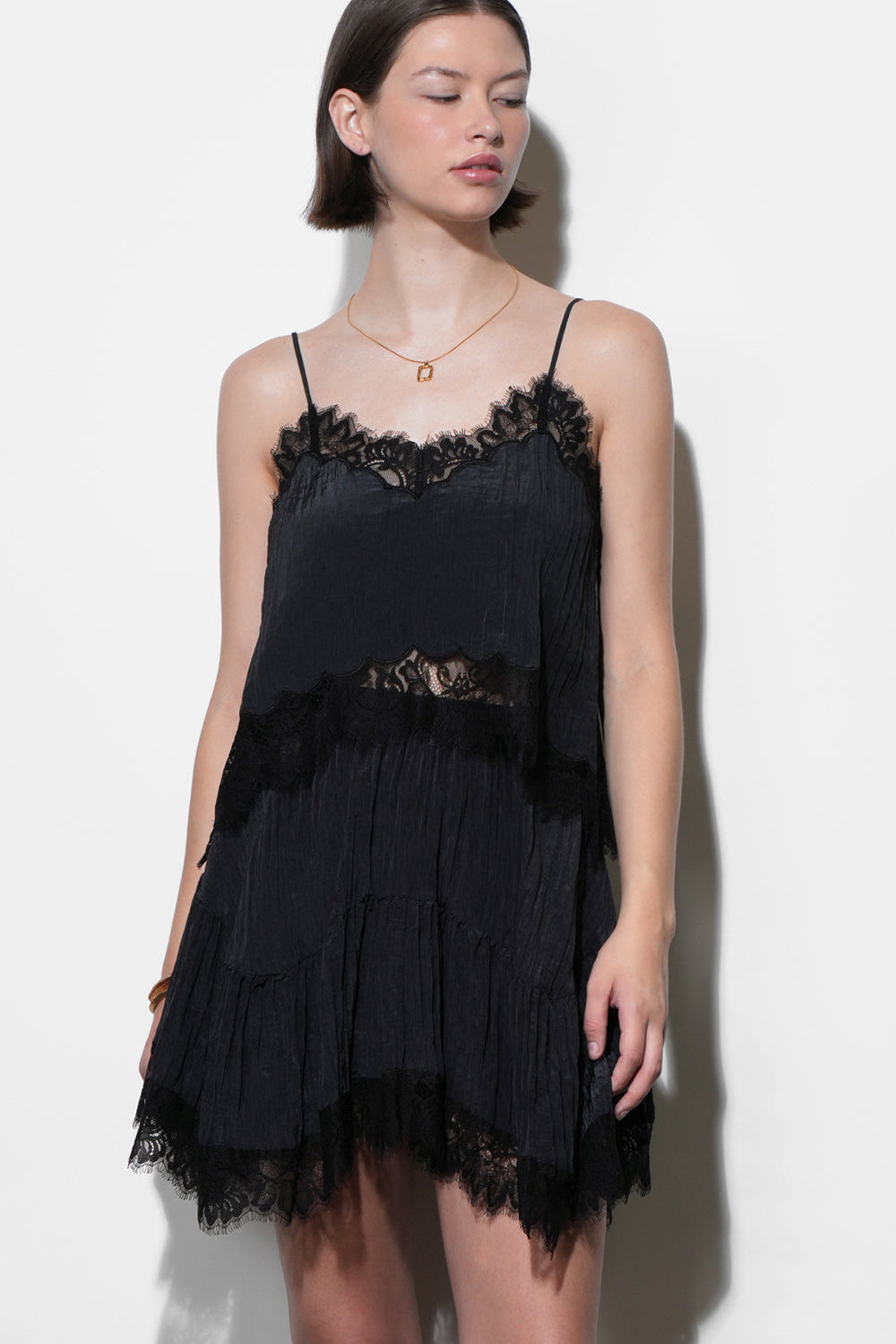 G263T7497EdenLaceTrimCamiG263S9457NatalieHankyLaceHemSkirtblack1.jpg