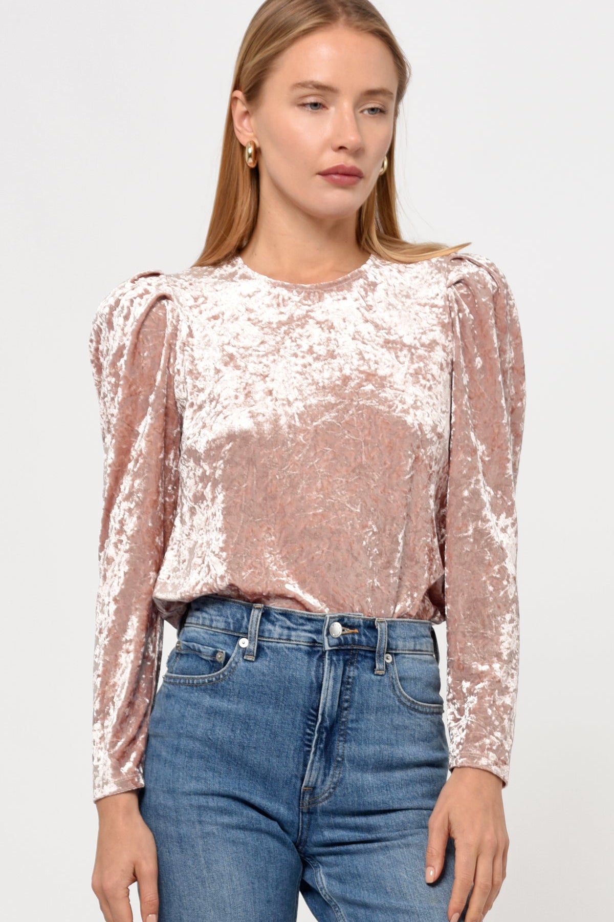 Rosana_Crushed_Velvet_Blouse_G109T6437.jpg