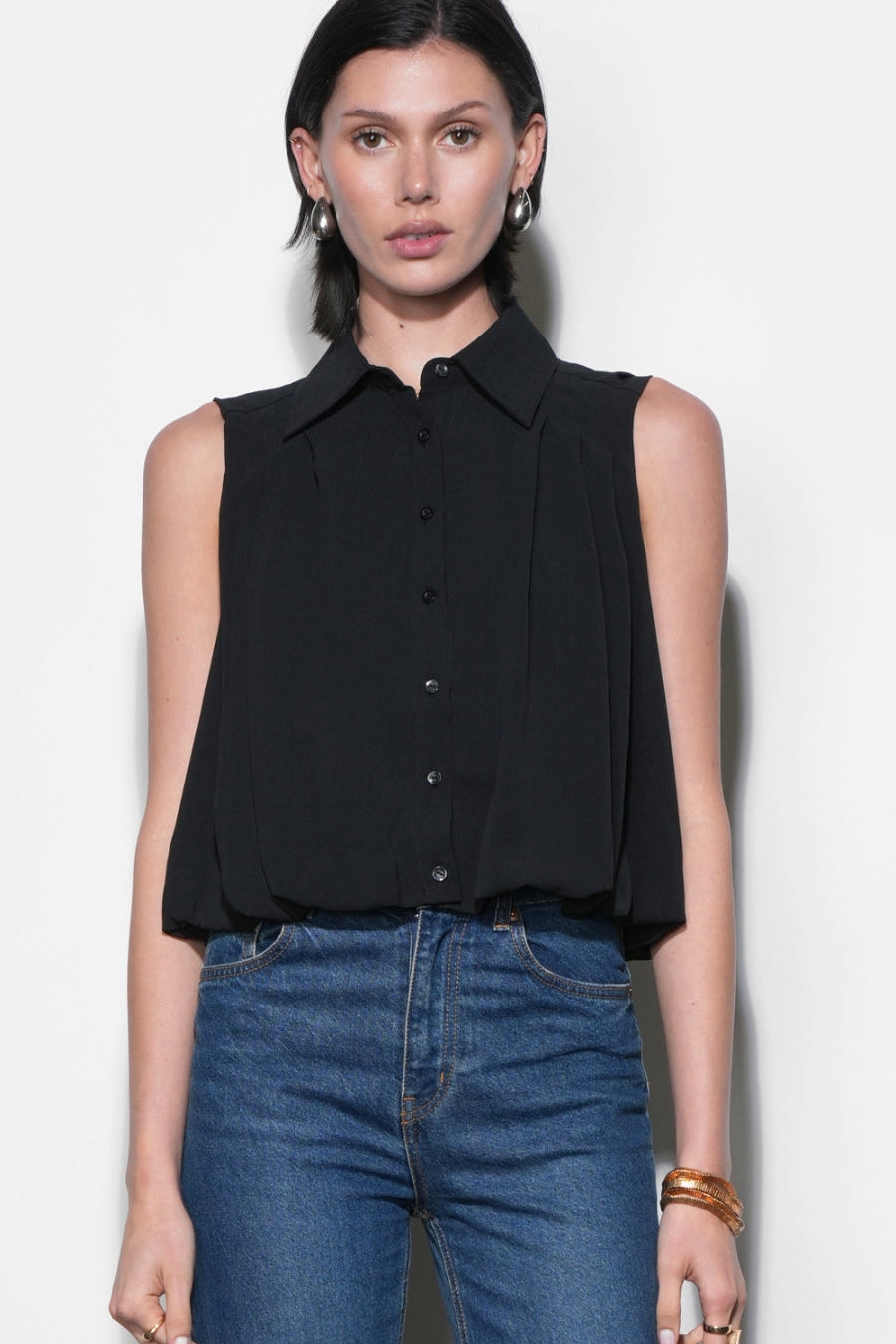 Samantha_Sleeveless_Button_Down_Blouse_with_Bubble_Hem.jpg