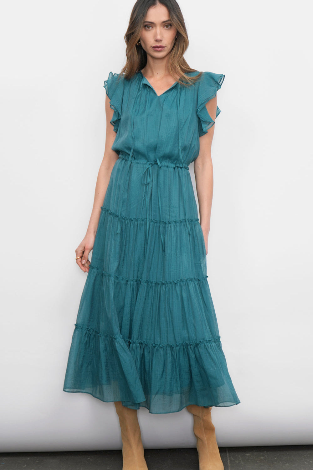 Yvonne_Textured_Flutter_Sleeve_Tiered_Midi_Dress_G257D6460.jpg